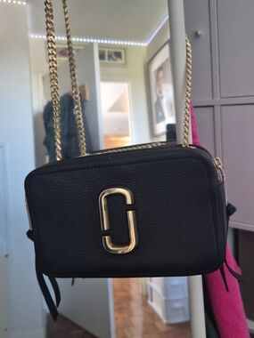 Marc Jacobs Black Leather Crossbody with Gold Chain and Logo